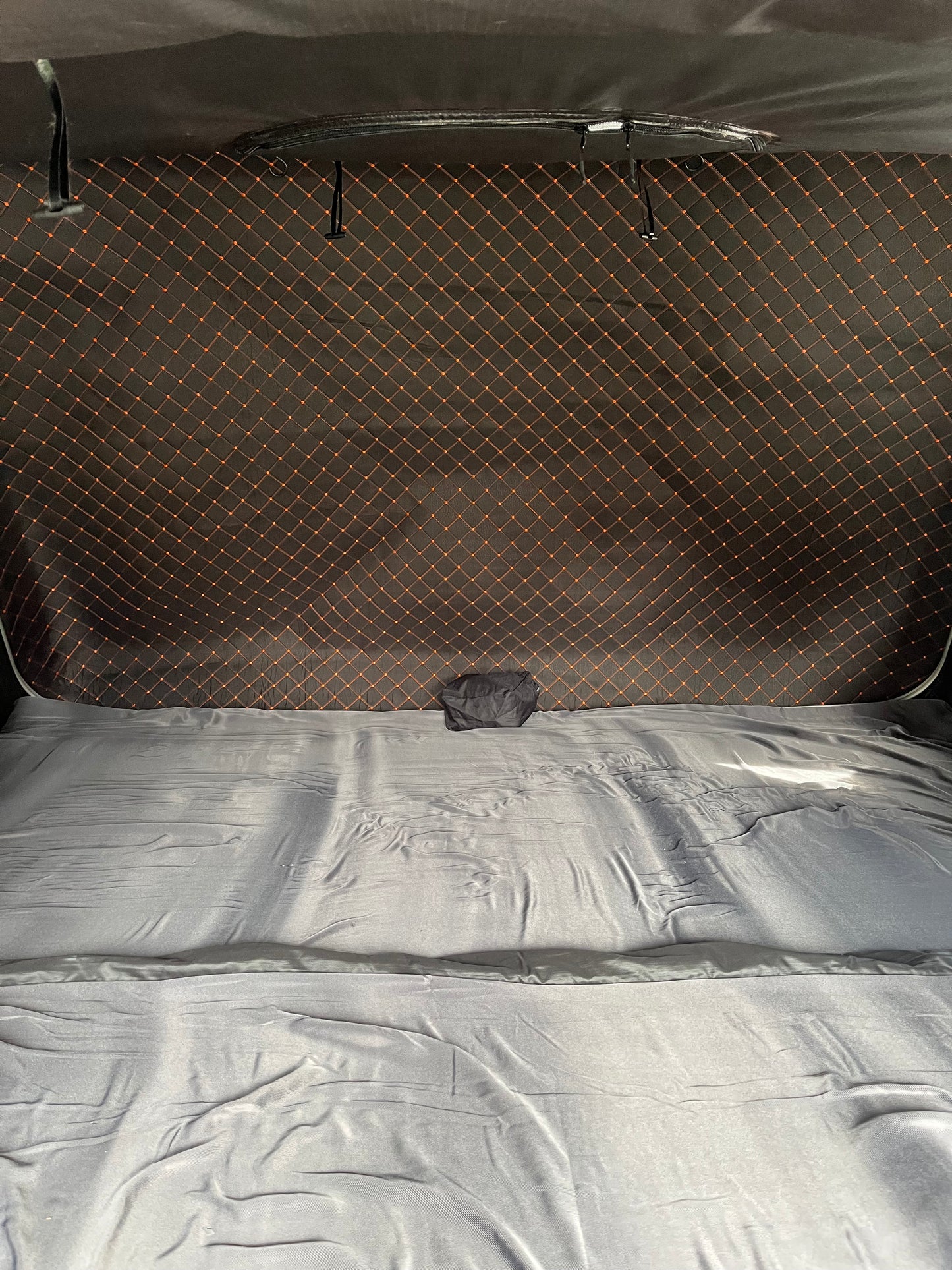 Certified Used Whipsaw DLUX Roof Top Tent w/ Extruded Aluminum Rack