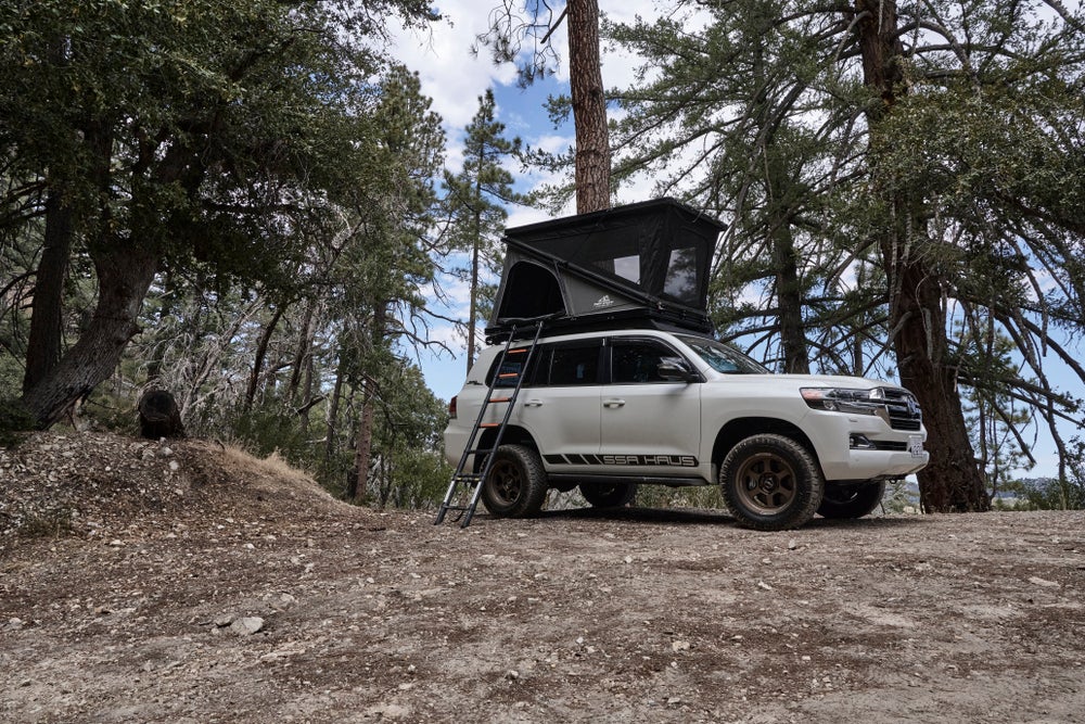 Tuff Stuff ALPINE FIFTYONE Aluminum Shell Roof Top Tent 2 PERSON