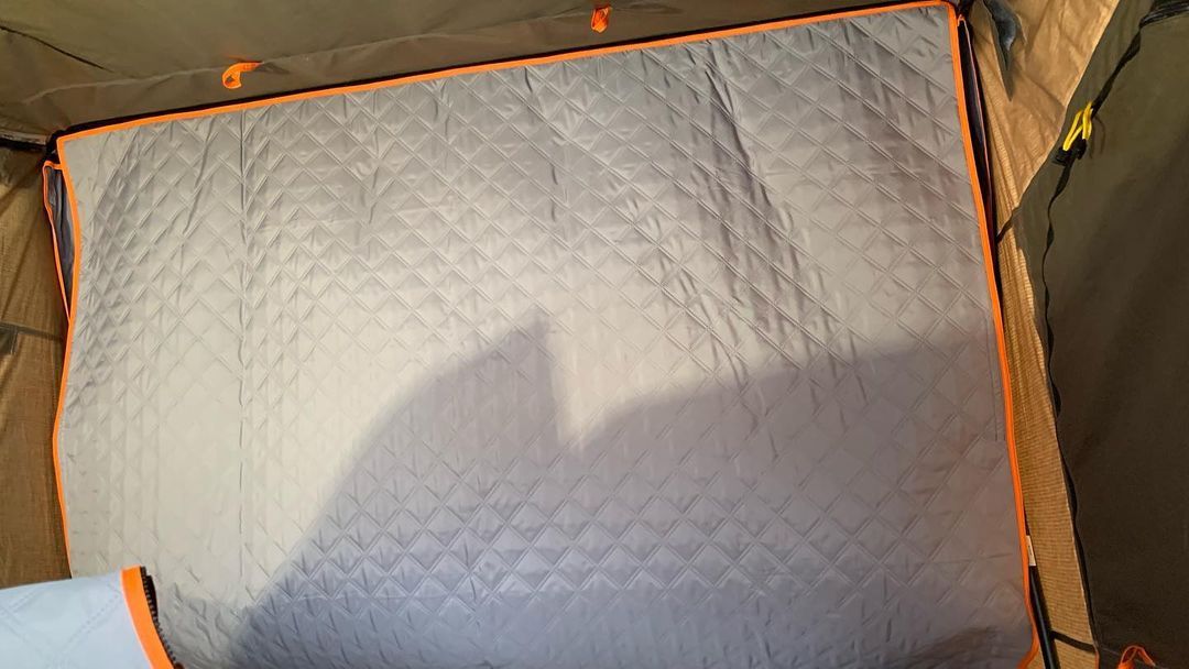 Insulated RTT Liner, Quilted, Zip-in, Gray